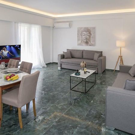 Roomy And Comfortable Apartment Near Acropolis By Ghh Атина Екстериор снимка